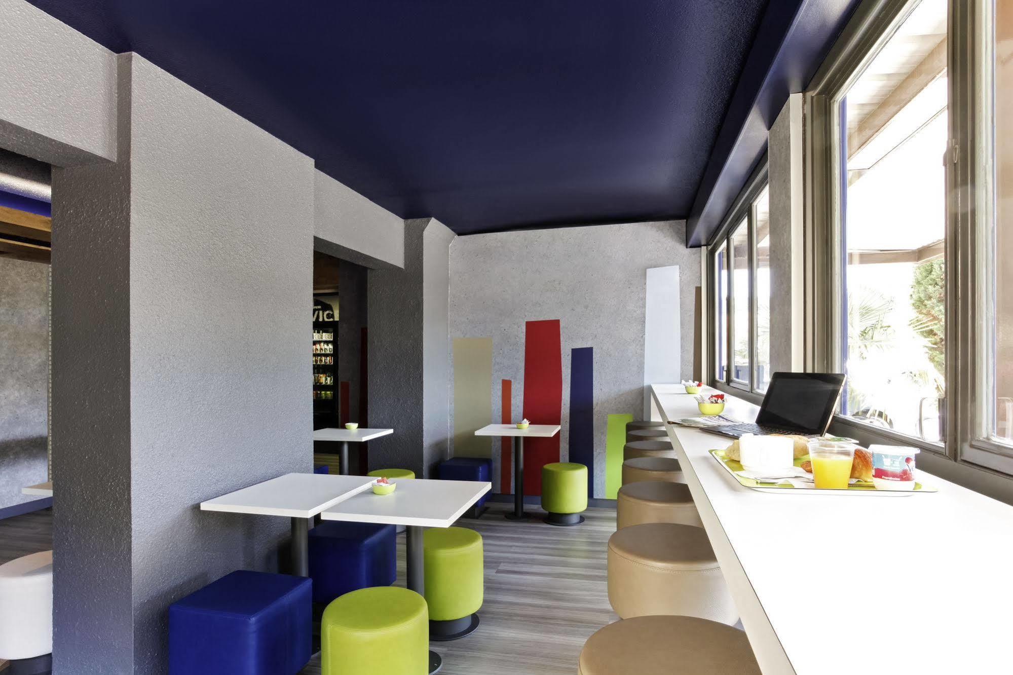 Ibis Budget Aix En Provence Est Le Canet Meyreuil Esterno foto