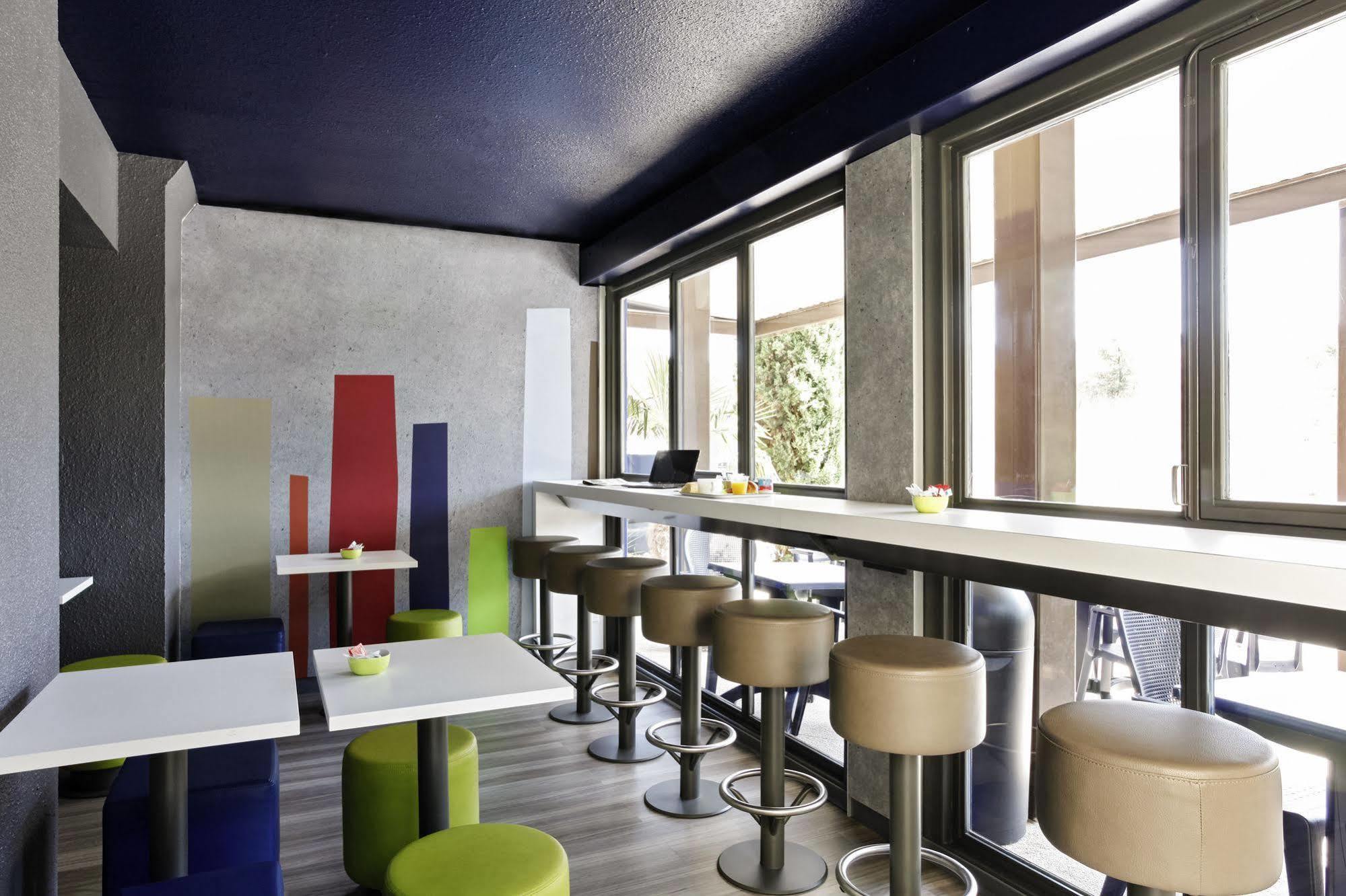 Ibis Budget Aix En Provence Est Le Canet Meyreuil Esterno foto