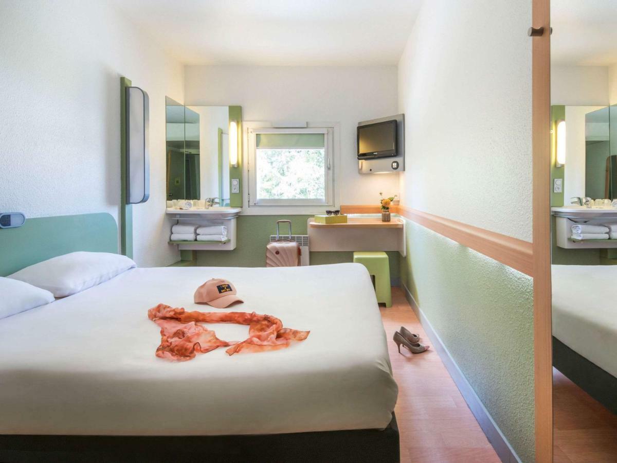 Ibis Budget Aix En Provence Est Le Canet Meyreuil Esterno foto