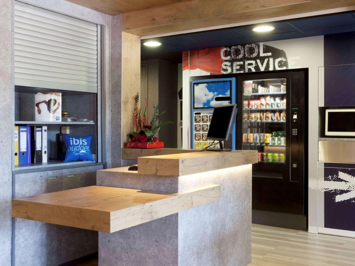 Ibis Budget Aix En Provence Est Le Canet Meyreuil Esterno foto